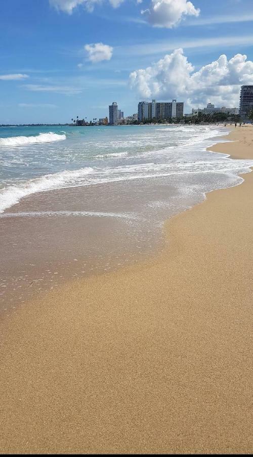 Апартаменты Beach Front Apt 4 At Isla Verde Tower Сан-Хуан Экстерьер фото